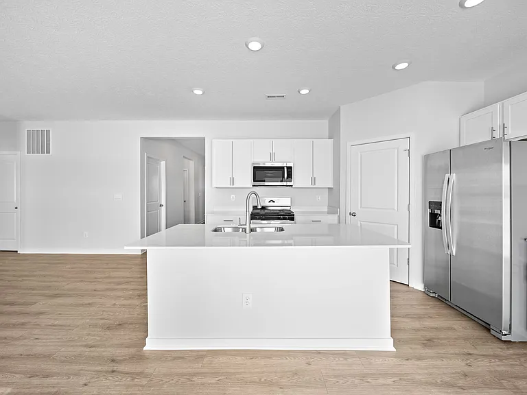 511 Darliene Dr — Photo 48