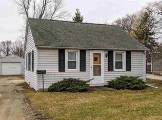 231 W Smith Ave, Oshkosh, WI 54901