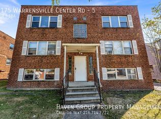 5175 Warrensville Center Rd APT 5, Maple Heights, OH 44137