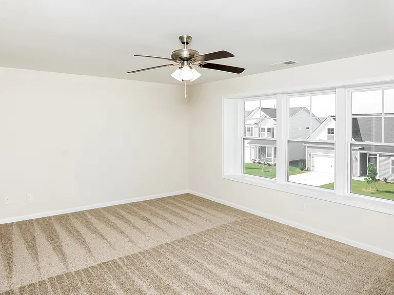 1021 Winter Way — Photo 6