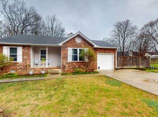 320 Scotts Creek Pl, Hermitage, TN 37076