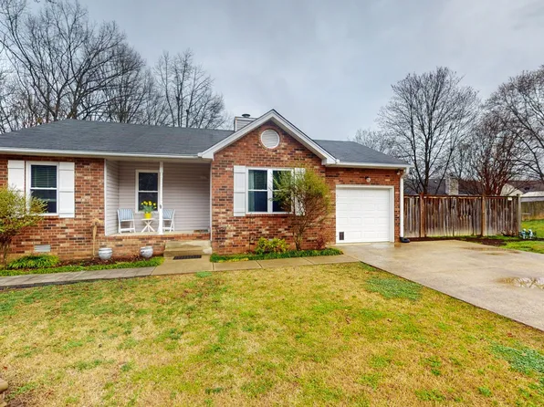 320 Scotts Creek Pl, Hermitage, TN 37076