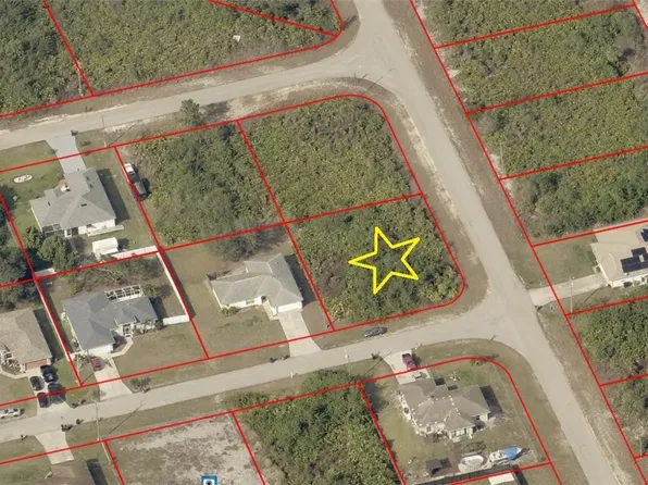 155 Pearson St, Lehigh Acres, FL 33974