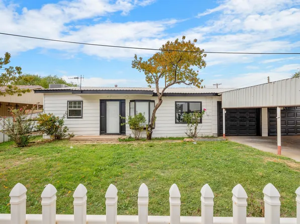 216 S Avenue D, Denver City, TX 79323