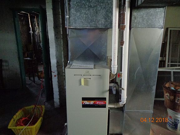 High efficiency gas furnance
