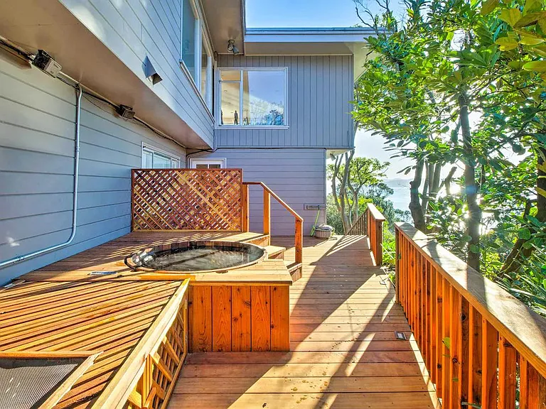 60 Belvedere Ave #ID1305051P — Photo 23