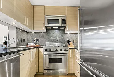 Rented by (Legacy) Elegran