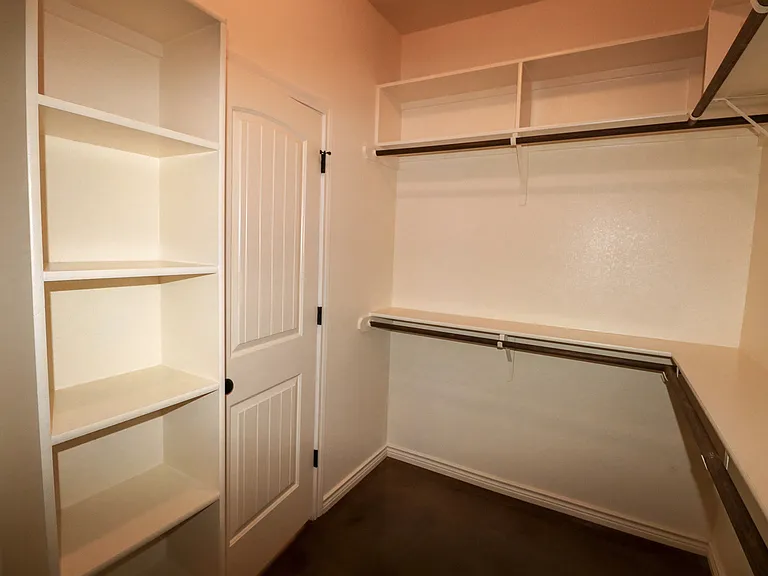 3125 Silver Saddle Dr — Photo 15