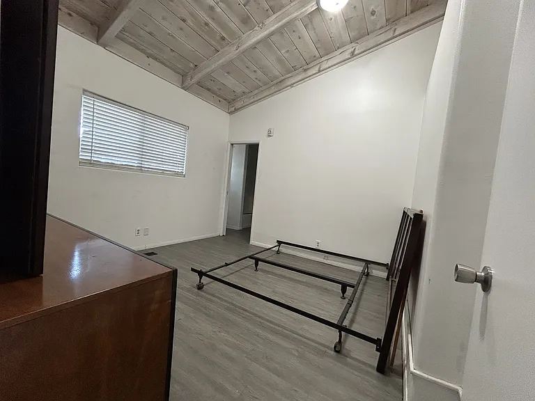 901 Pier View Way #A — Photo 17