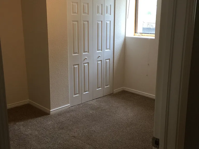 309 Cantril St #B — Photo 22