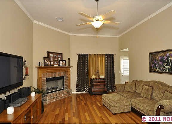 3rd image of 21140 E 40th St S