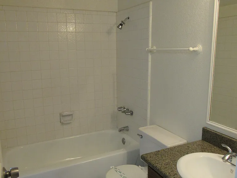 3030 S Alma School Rd #16 — Photo 11