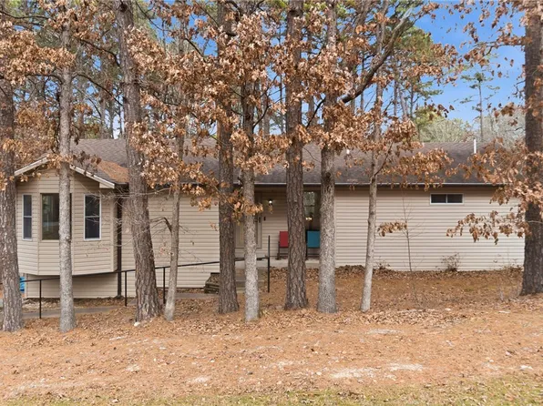 2 Ardley Ln, Bella Vista, AR 72714