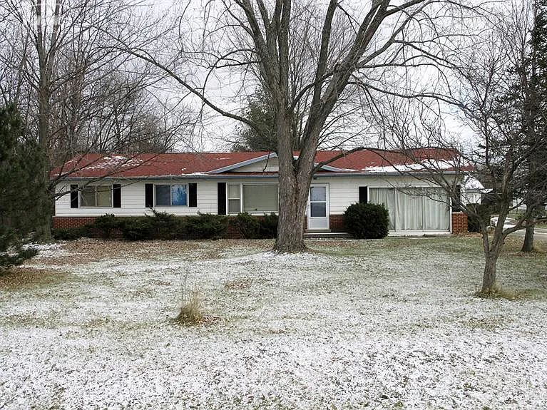 4323 Torrey Rd photo 1
