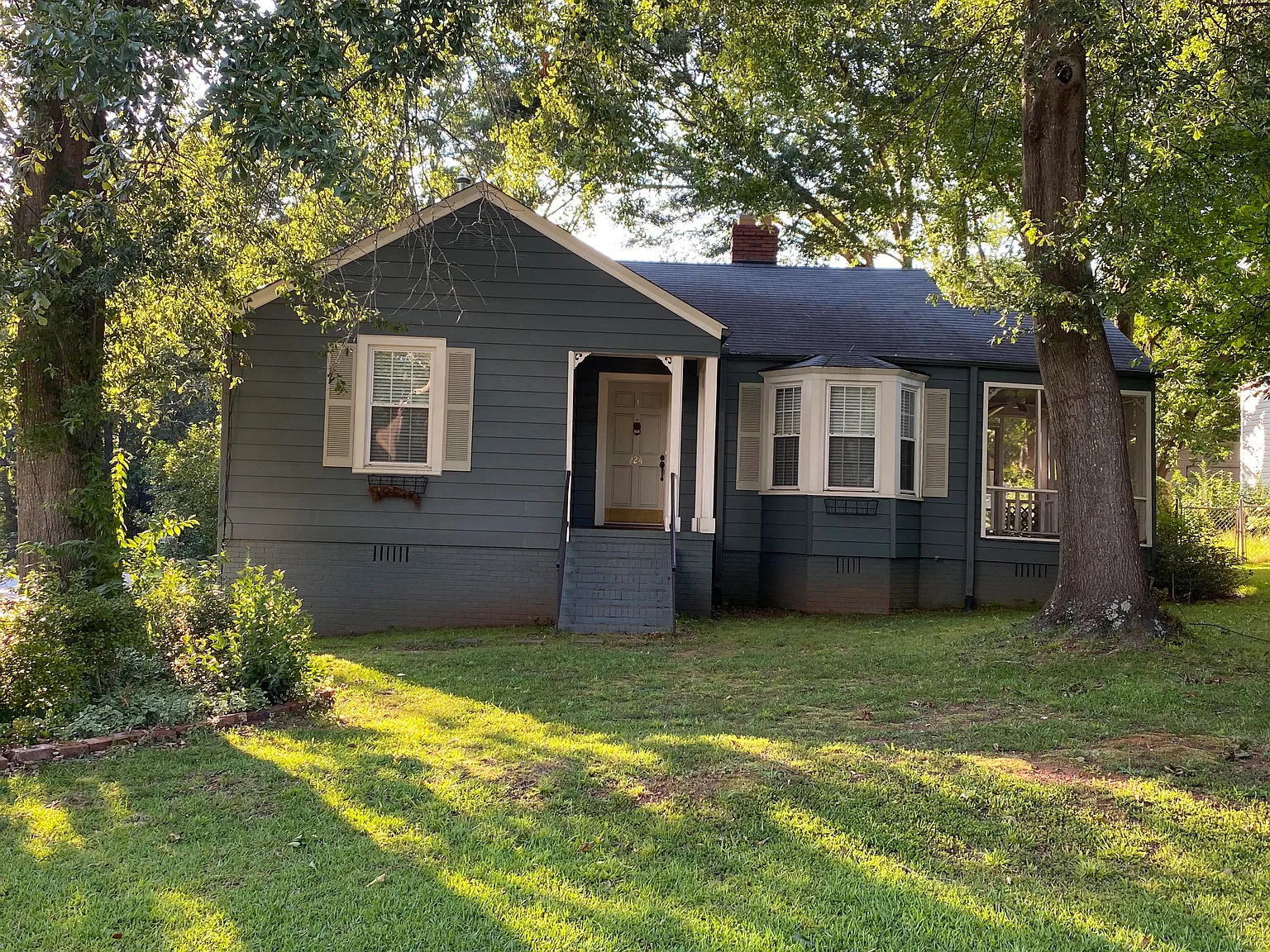 2 bed, 1000 sqft, $1,500 — Photo 1