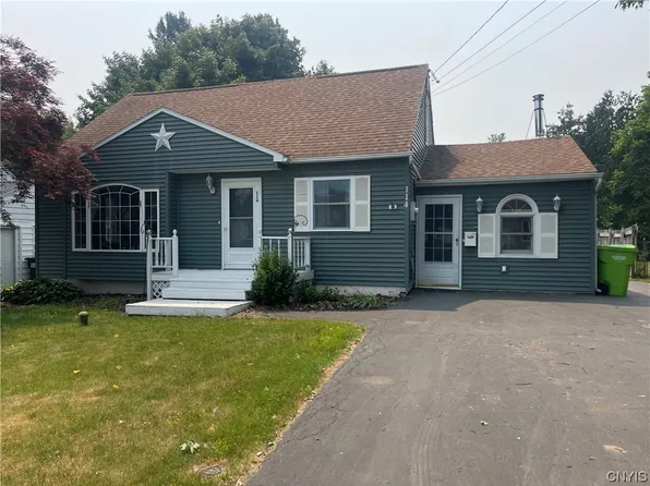 114 Whitmore Rd, North Syracuse, NY 13212