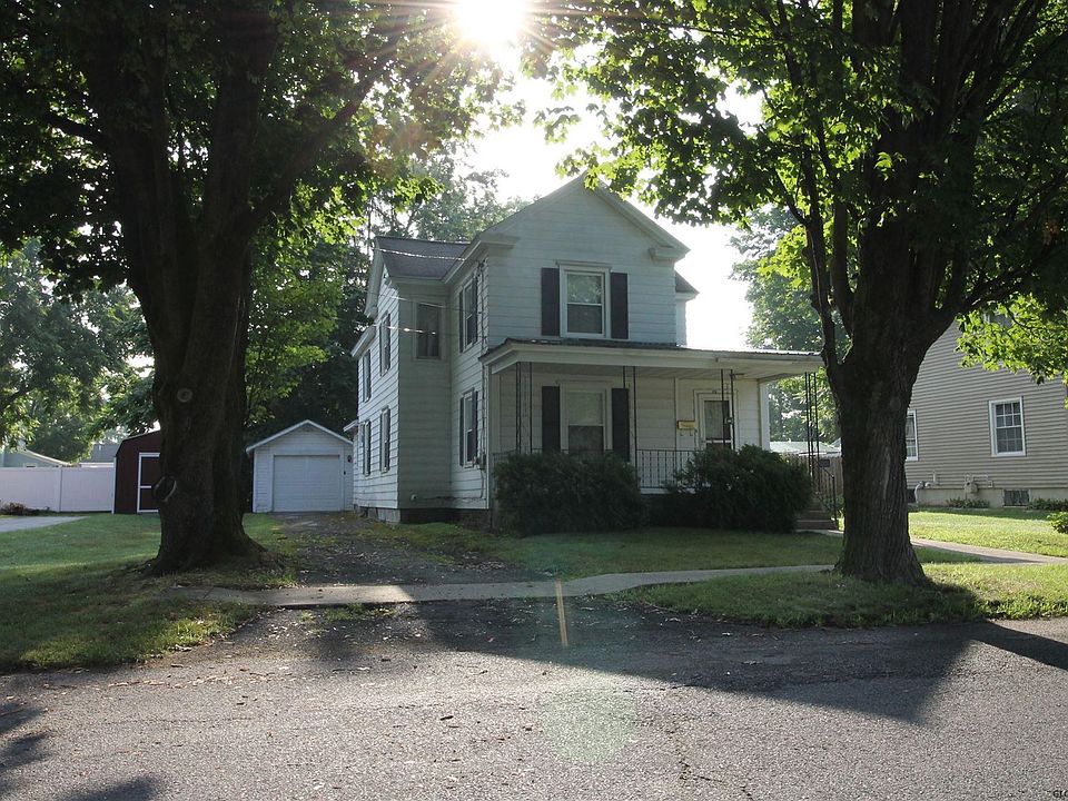 1st image of 12 Lincoln St