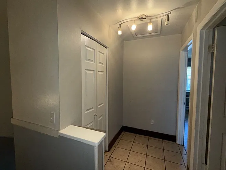 7244 Hazelcrest Dr — Photo 17