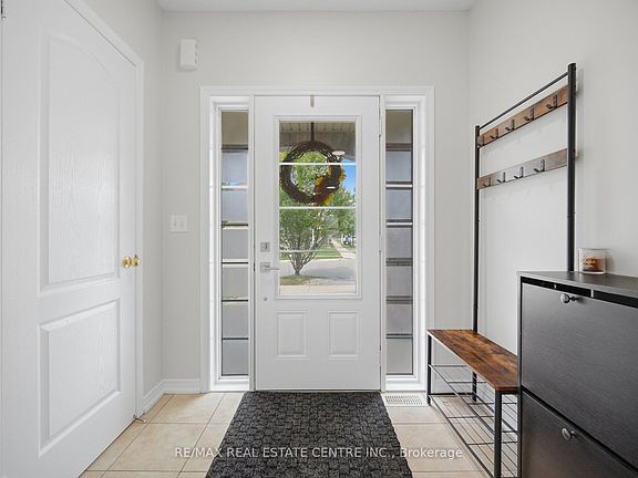 3rd image of 4212 Prudham Ave