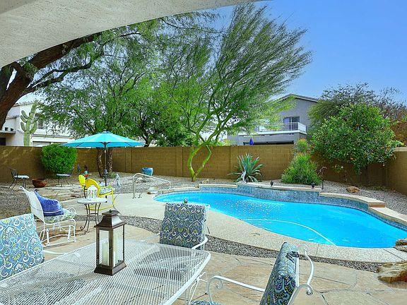 4th image of 4815 E Casey Ln
