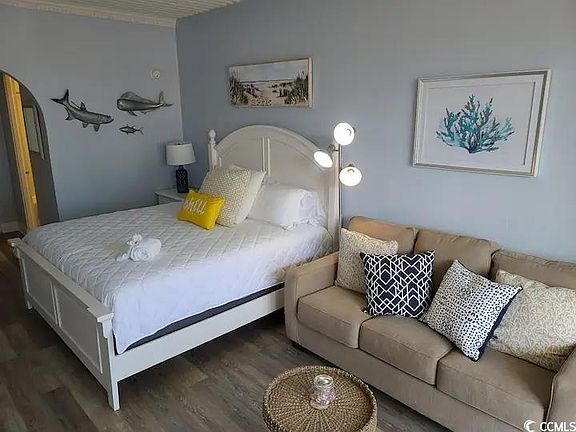 2nd image of 6803 N Ocean Blvd. #213