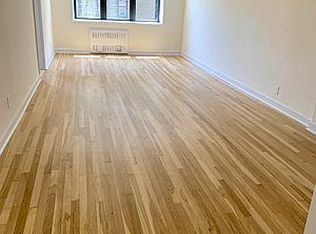 711 W 190th St #2E, New York, NY 10040