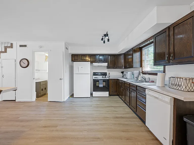 1002 Ogrady Dr #3 — Photo 9