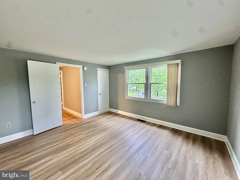 4908 Rocky Spring Ln — Photo 18