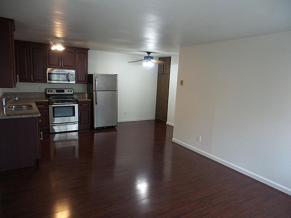 3rd image of 5724 Mildred St APT 2