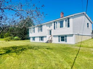 6 Smithfield Dr, Machias, ME 04654