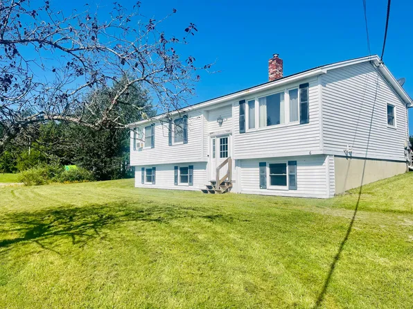 6 Smithfield Drive, Machias, ME 04654