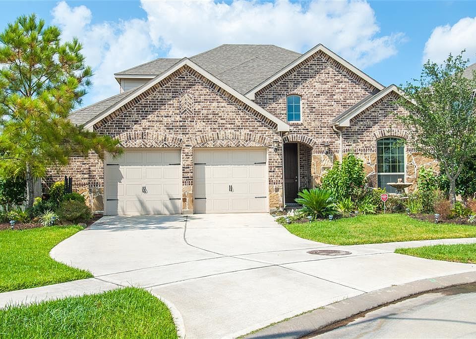 1st image of 8211 Medio Vista Ln