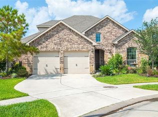 8211 Medio Vista Ln, Cypress, TX 77433