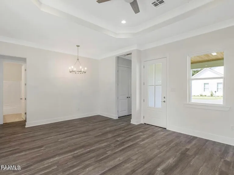 101 Santa Marta Dr — Photo 8