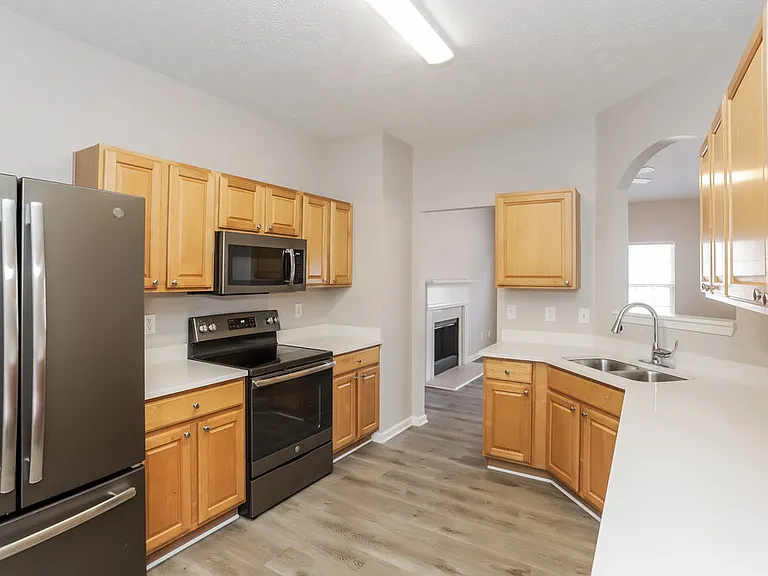 1020 Trotters Farm Rd — Photo 8