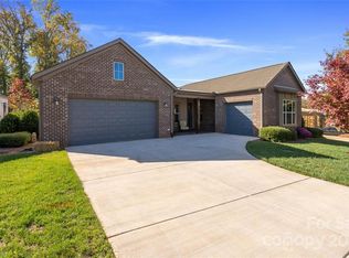 262 Hemlock Bluff Ct, Denver, NC 28037