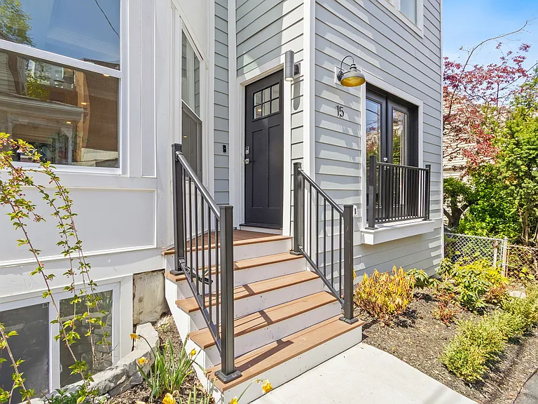 15 Spring Hill Ter — Photo 3