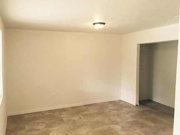 4th image of 518 Lafayette St
