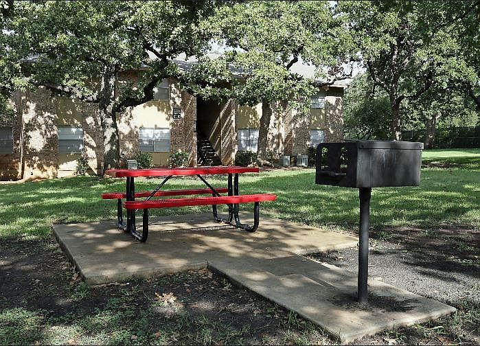 1st image of 2953 Park Square Dr APT 103