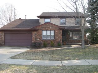 11950 17 Mile Rd, Sterling Heights, MI 48313