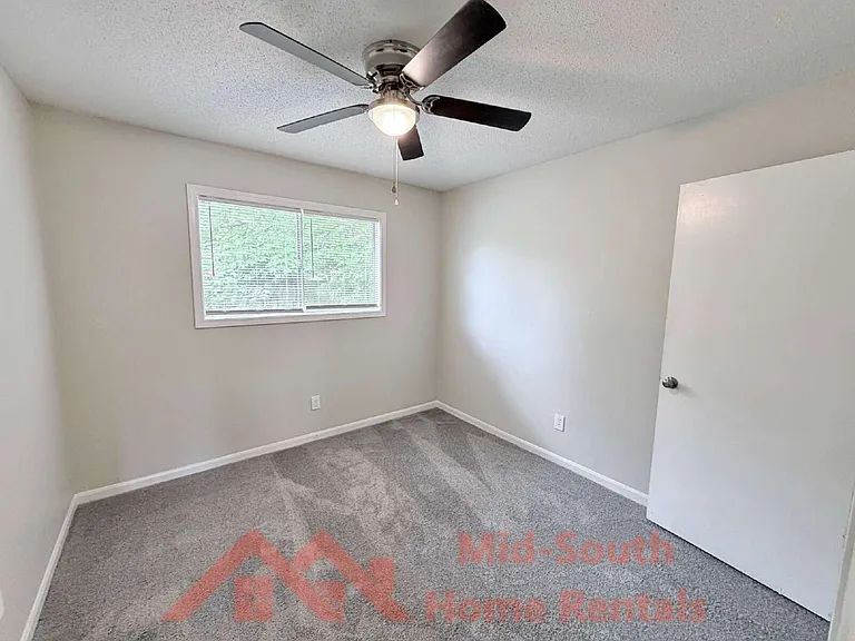 3809 Dante Ave — Photo 17