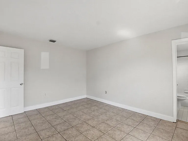 775 Snead Cir — Photo 14