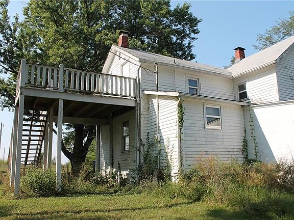 5th image of 17610 Bayside Dr