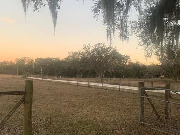 000 175th Ave, Old Town, FL 32680