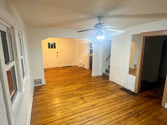 3rd image of 731 Plaisance Ave