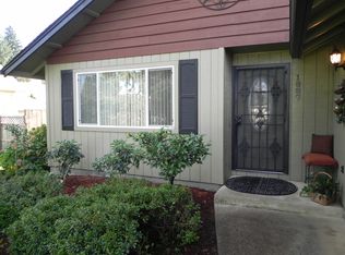 1887 Harvey Rd, Cottage Grove, OR 97424