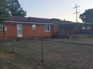105 Cleveland St, Morrilton, AR 72110