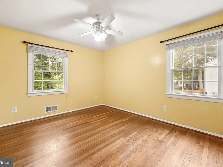 6711 Doane Ave — Photo 16