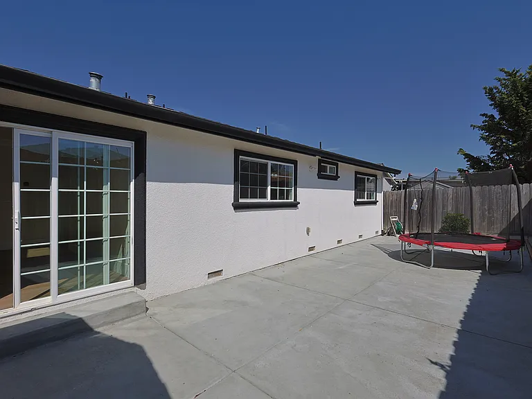 36057 Dalewood Dr — Photo 17