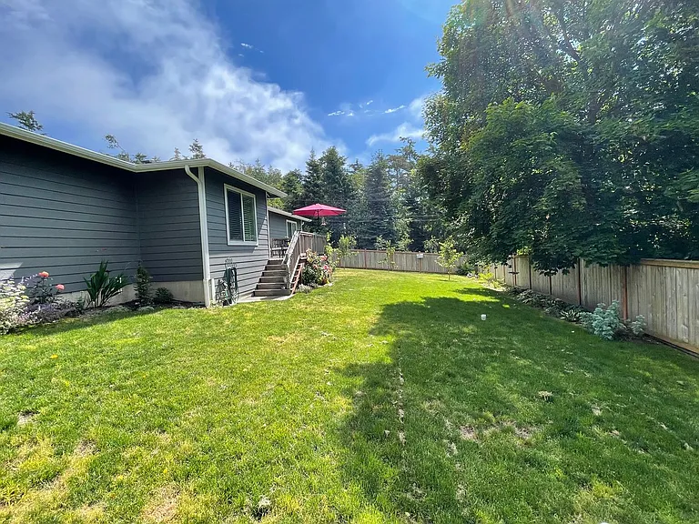 2525 El Mar St — Photo 22
